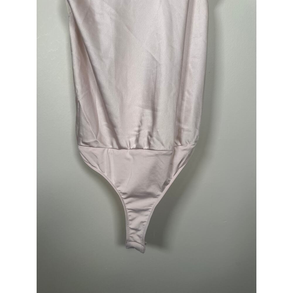 Astr the Label NEW Blush Pink Cami Style Bodysuit Champaign Sz Small Balletcore - Picture 3 of 10